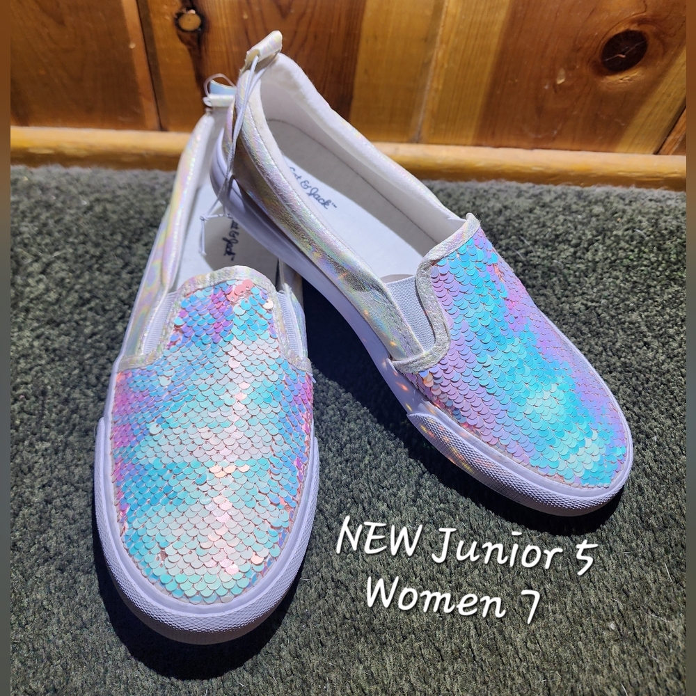 NEW Cat & Jack Colorful Mermaid slip on Junior 5/ Women 7